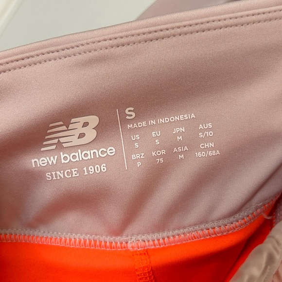New Balance Women’s Shorts 2 in 1 Impact - Picture 13 of 16
